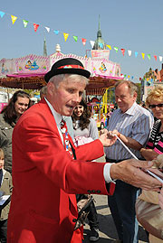 Straßenkünstler Wettbewerb auf dem Frühlingsfest (Foto: Ingrid Grossmann)